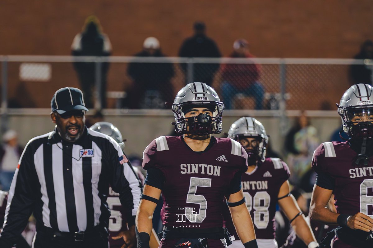 Andrew Silva (@andrew_3silva) on Twitter photo Senior season highlights‼️
⭐️110 total tackles
⭐️4 TFL
⭐️1 forced fumble
⭐️2 fumbles recovered
⭐️10 pass deflections
⭐️2 interceptions
⭐️1 receiving touchdown
⭐️19 touchbacks
<a href="/CoachMTroutman/">Michael Troutman</a> <a href="/RecruitSintonFB/">Sinton Pirate Football Recruiting</a>
hudl.com/v/2Q7tT5 Senior season highlights‼️
⭐️110 total tackles
⭐️4 TFL
⭐️1 forced fumble
⭐️2 fumbles recovered
⭐️10 pass deflections
⭐️2 interceptions
⭐️1 receiving touchdown
⭐️19 touchbacks
<a href="/CoachMTroutman/">Michael Troutman</a> <a href="/RecruitSintonFB/">Sinton Pirate Football Recruiting</a>
hudl.com/v/2Q7tT5