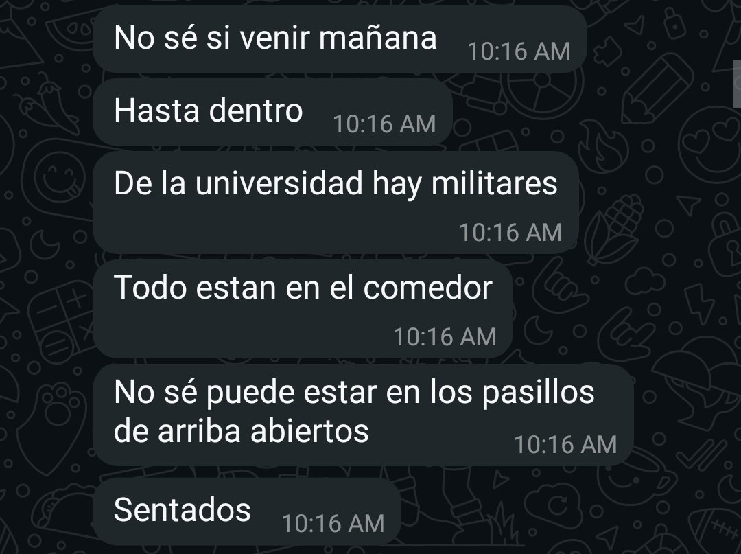 wrinklesoflouis's tweet photo. ‼️DIFUNDIR POR FAVOR‼️ 

Estudiantes de la UNEARTE denuncian alta presencia de funcionarios militares armados, tanto dentro como fuera de las instalaciones. Reportan que están revisando bolsos, abajo las fotos ⬇️
#VenezuelaSeraLibre 
#EdmundoPresidente https://t.co/DxdzpbCOhm
