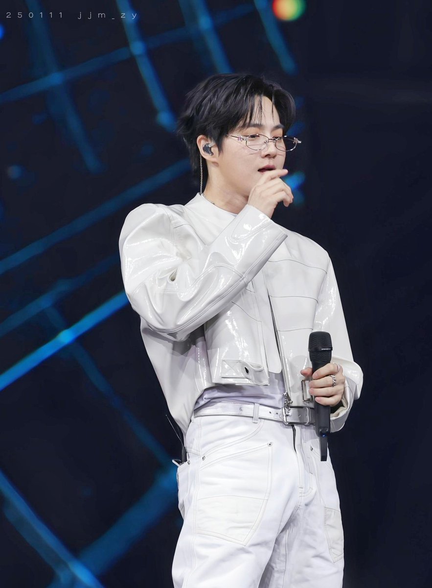 ❤✨
#SUHO #수호