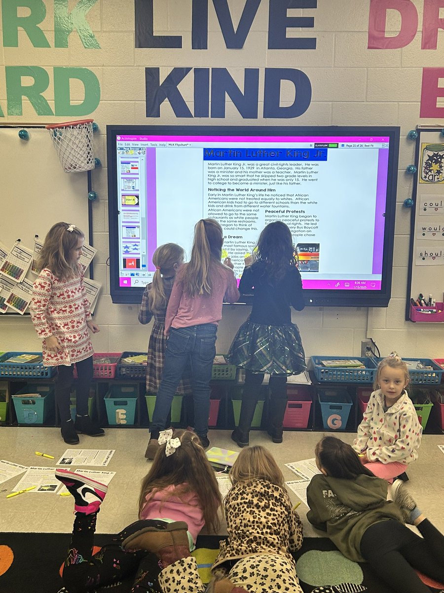 Mrs. Marinelli tweet media