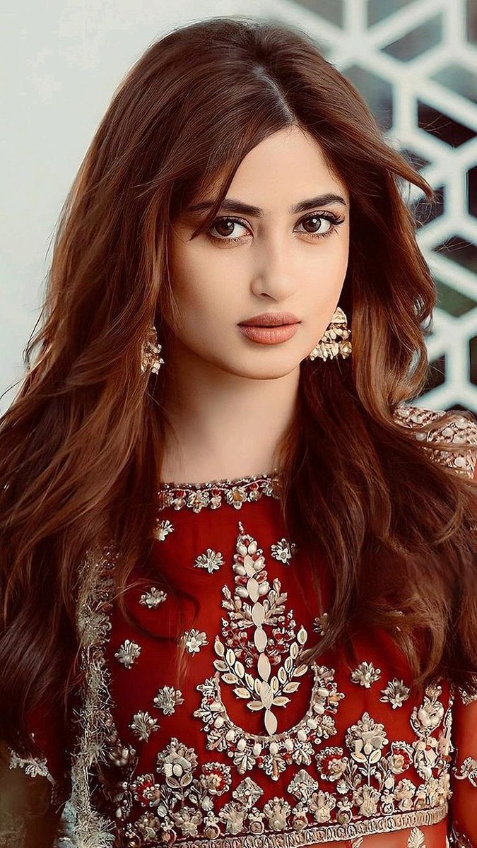 twilight_gurlll's tweet photo. Beautiful 😍 @Iamsajalali 

  #ZardPattonKaBunn #zpkb @Iamsajalali @Humtvnetwork #hamzasohail #Sajalaly https://t.co/ZbBw3N6l2x