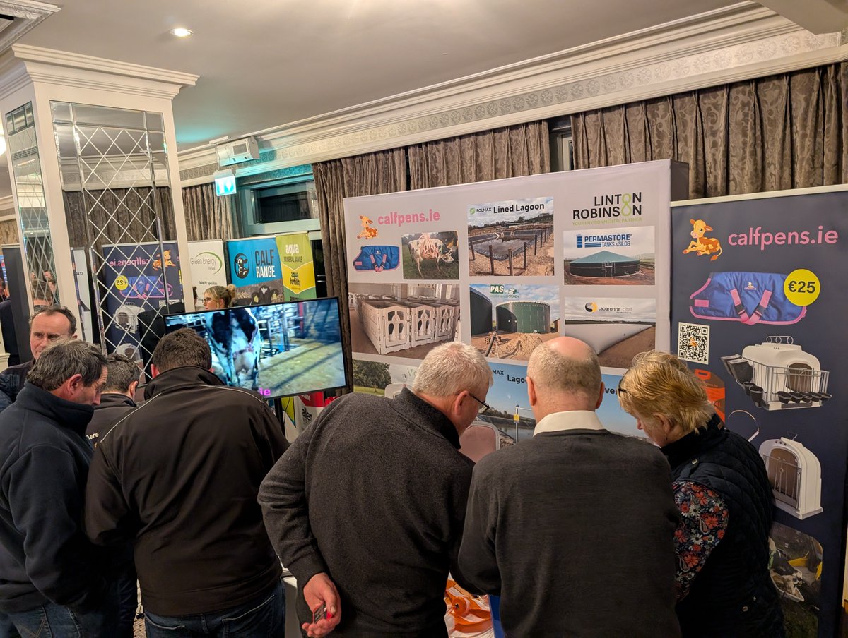 Fantastic evening organised by Kerry Friesian Club last night. Great crowd, great atmosphere with 50 relevant stands. Must give credit to the organisers for not skinning the stand holders and still making a nice profit.calfpens.ie/home