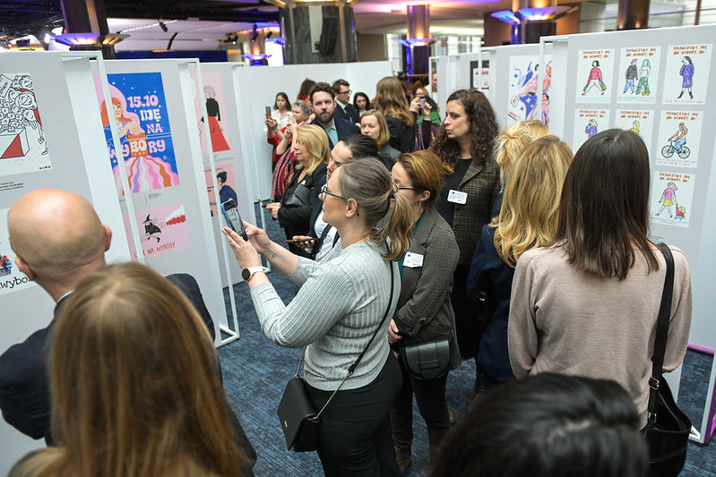 PLintheEU's tweet photo. 📸 "Women Go Vote" through the lens!

Explore the highlights of the exhibition, showcasing pro bono posters from a non-partisan voter turnout campaign during 🇵🇱 Poland’s 2023 elections.

#Poland25eu https://t.co/ioyphdwqwv