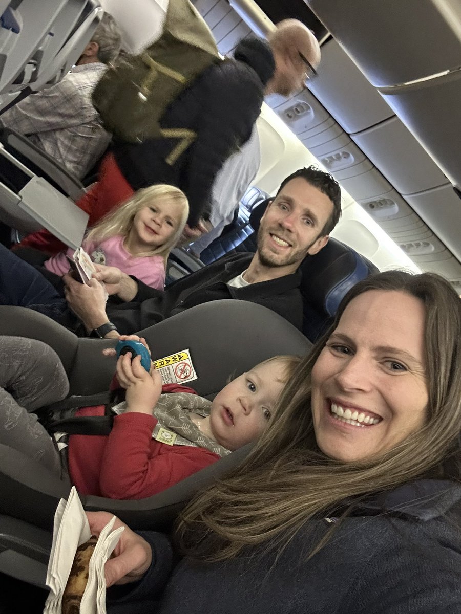 Everybody’s happy… for now. Wish us luck: SFO - IAD - AMS. Gonna be a loooooonnngggggg day!