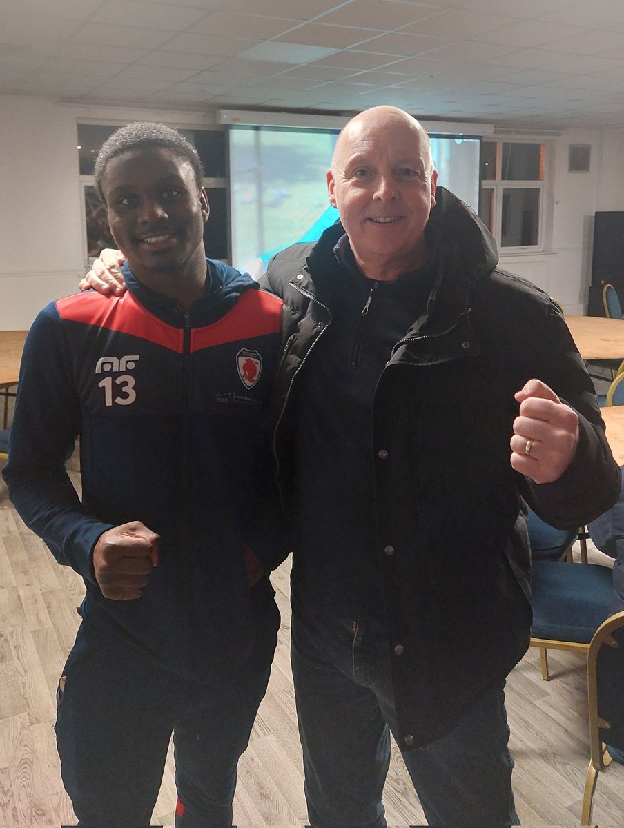 MAN OF THE MATCH: This season, MOTM awards at away games are being chosen by one of our superb fans!

Picking last night was amazing volunteer &amp; Sporting fan, Steve Lammas - he chose defender Aksum White!

Aksum is sponsored by club vice president, Richard Boorn!

Superb Axe 🪓👊