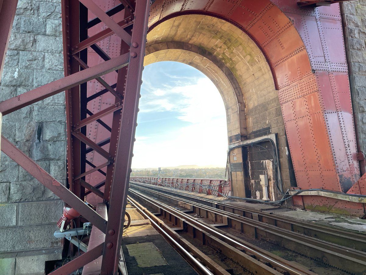 RailwayHeritage's tweet image. You don&apos;t get railway heritage bigger or more important than the Grade A listed Forth Rail Bridge so it was a great experience to go out to the Jubilee Tower of the bridge this afternoon with @NetworkRailSCOT and @balfourbeatty  - awe-inspiring and slightly scary.