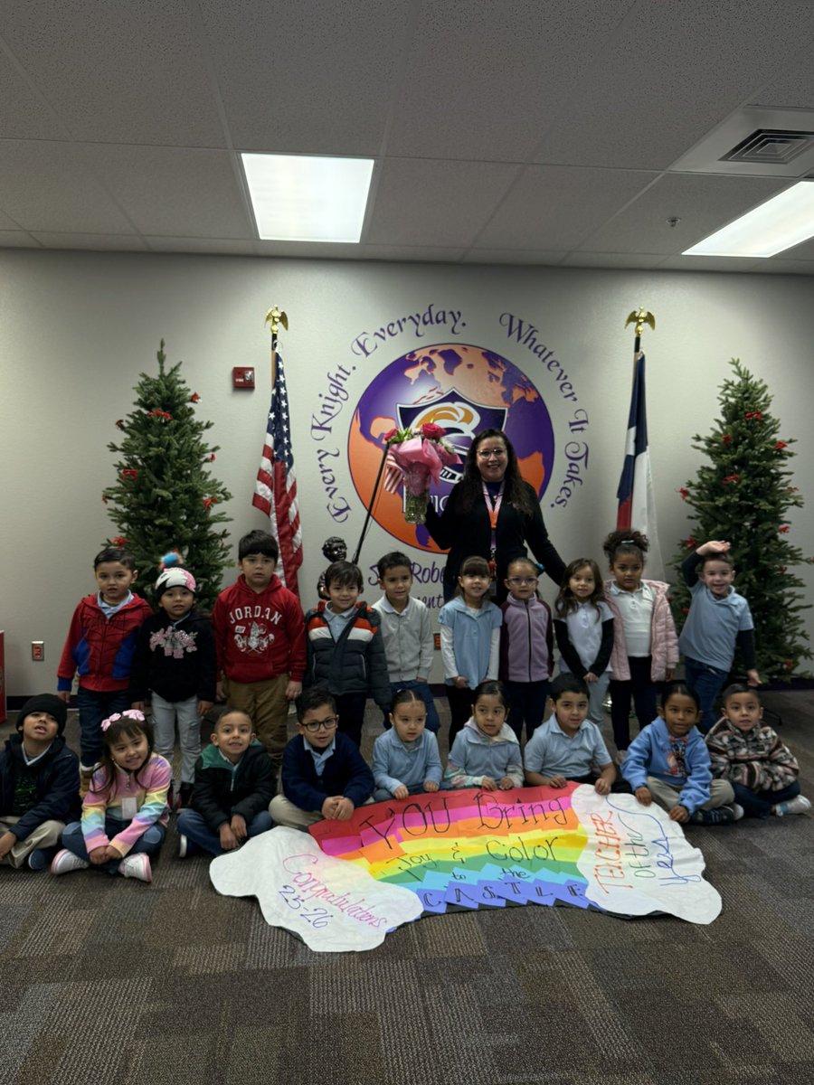 JonFlores_EP's tweet photo. 25-26 @Ituarte_ES Teacher of the Year. Congratulations @EMirandaG_IES on this well deserved honor! #YouMeRIE #ALLIN https://t.co/7jMCo6QA2n