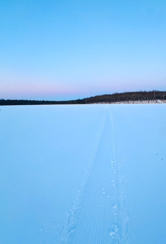 Entire 25km FatLagChilada course groomed yesterday after  recent 6" snowfall. Excellent conditions. At Maplelag only fat bikes allowed on the groomed fat bike trails. Please no snowshoeing, walking or skiing to provide the most authentic experience possible for riding. Thanks!