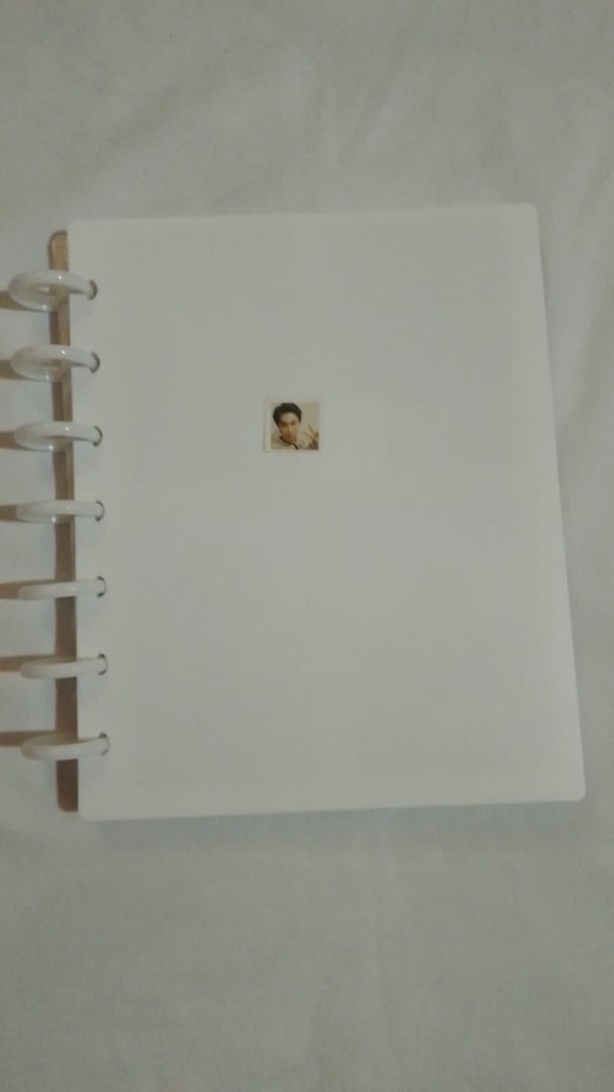 taciana_dojimin's tweet photo. @liayyzz feedback positivo pra lia q me vendeu esse binder bem embalado,obg amore💗 https://t.co/HMHP1Ih1zA