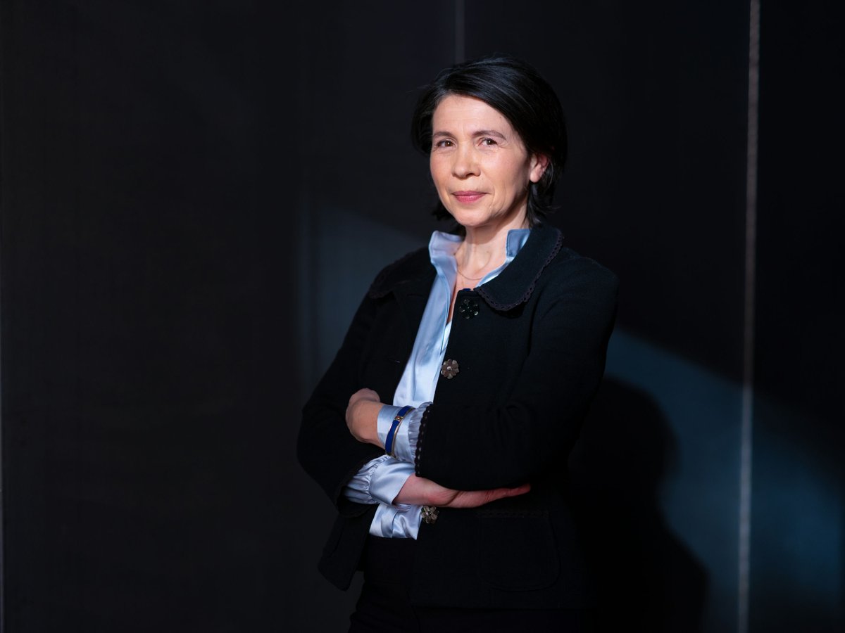 Yale's tweet photo. Congratulations to Martina Droth, the newly named director of the Yale Center for British Art!
Droth, an art historian and curator who has served at the museum for over 16 years, today assumes leadership of the largest collection of British art outside the U.K. The museum reopens to the public on March 29, following a two-year conservation project: https://t.co/vJptkAYbWQ
@YaleBritishArt #Yale