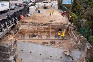 ???? El nuevo puente de Villa Nueva avanza con fuerza ????. Culminamos los pilotes de alta resistencia para una estructura moderna y eficiente con 3 carriles por sentido. ???? 