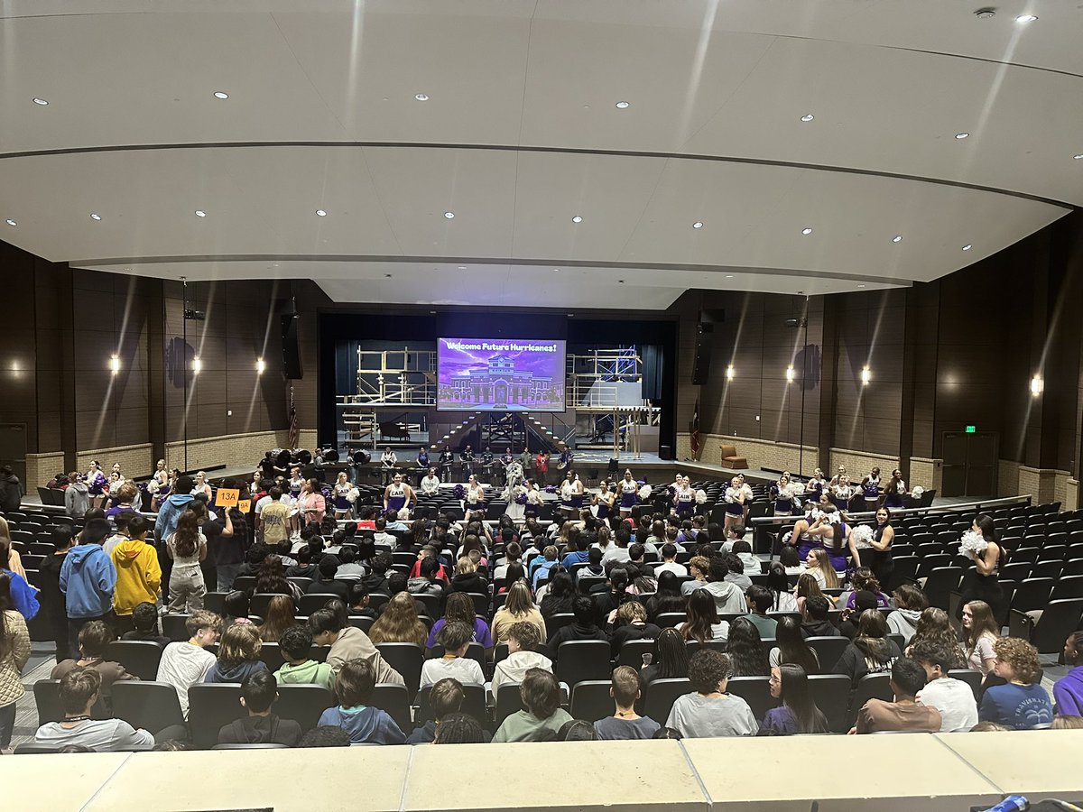 Welcome <a href="/DoerreKISD/">Doerre Intermediate</a> &amp; <a href="/KrimmelKISD/">Krimmel Intermediate</a> !! Looking forward to welcoming you to <a href="/KleinCain/">Klein Cain HS</a> next year!!! Klein ISD ❤️ 💙 💜