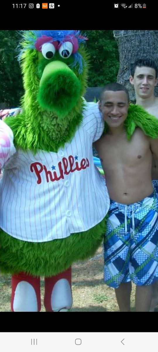 sheenrebitz's tweet photo. #summer2012 #phillies https://t.co/dnqJMlPvgv