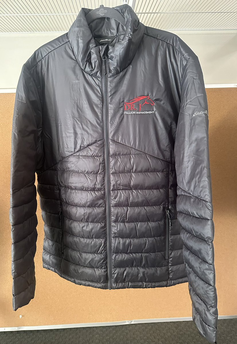 WE ❤️ OUR SPONSORS! Check out this Dr. J Stallion Management coat! Like and repost this post for a chance to win it! Bonus entry if you’re following us!! Scioto Downs is proud to have Dr. J as one of our sponsors for the 2025 season!

Contest will run until Wednesday January 22nd