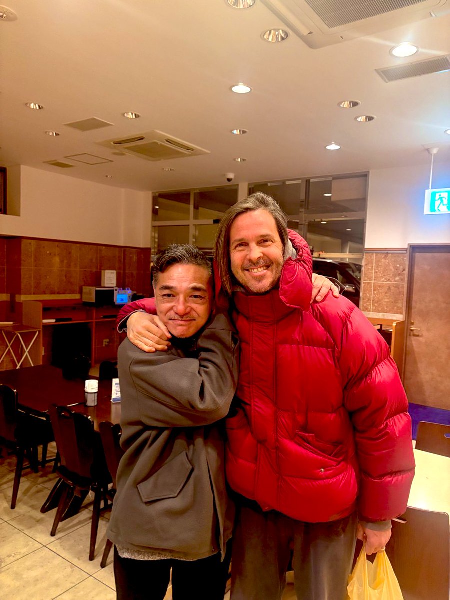 waverwaver's tweet photo. ウォルターも到着！！
いよいよ明日から！会場でお待ちしております！
チケット残りわずかです！
https://t.co/3uTUxFQRA0 https://t.co/590OnX7a13