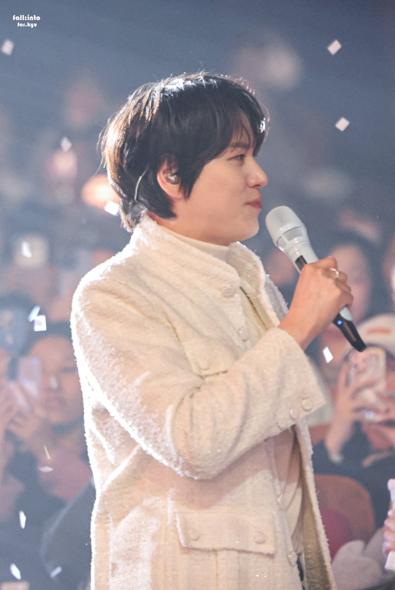241222 COLORS 

- ❄️

#규현 #KYUHYUN #キュヒョン #圭贤