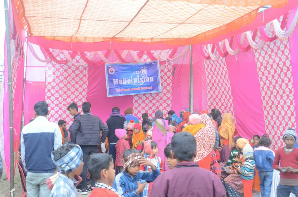 MeDeVisionOrg's tweet photo. Medical health camp by MeDeVision Team Badaun district,Braj prant

#MeDeVision https://t.co/RZ00h0ycn6