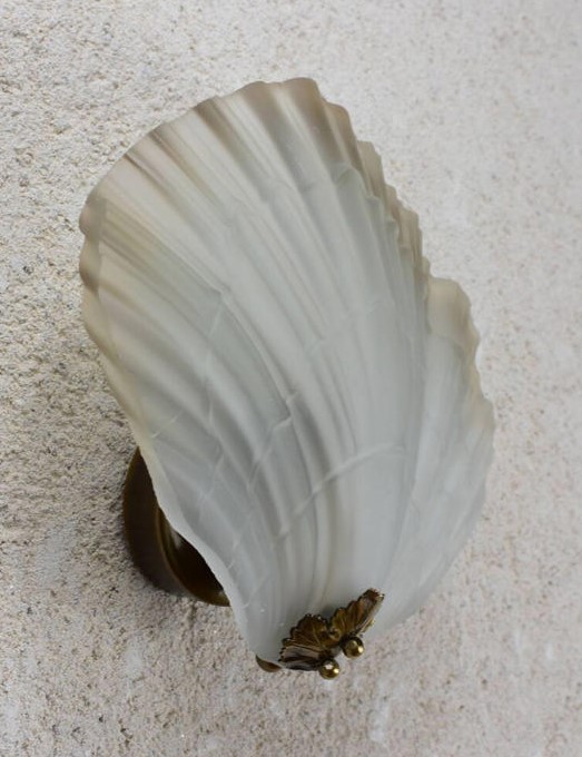 archiptere's tweet image. AD Magazine : publie un top des "plus beaux luminaires tendances à adopter chez soi" 

Les luminaires :