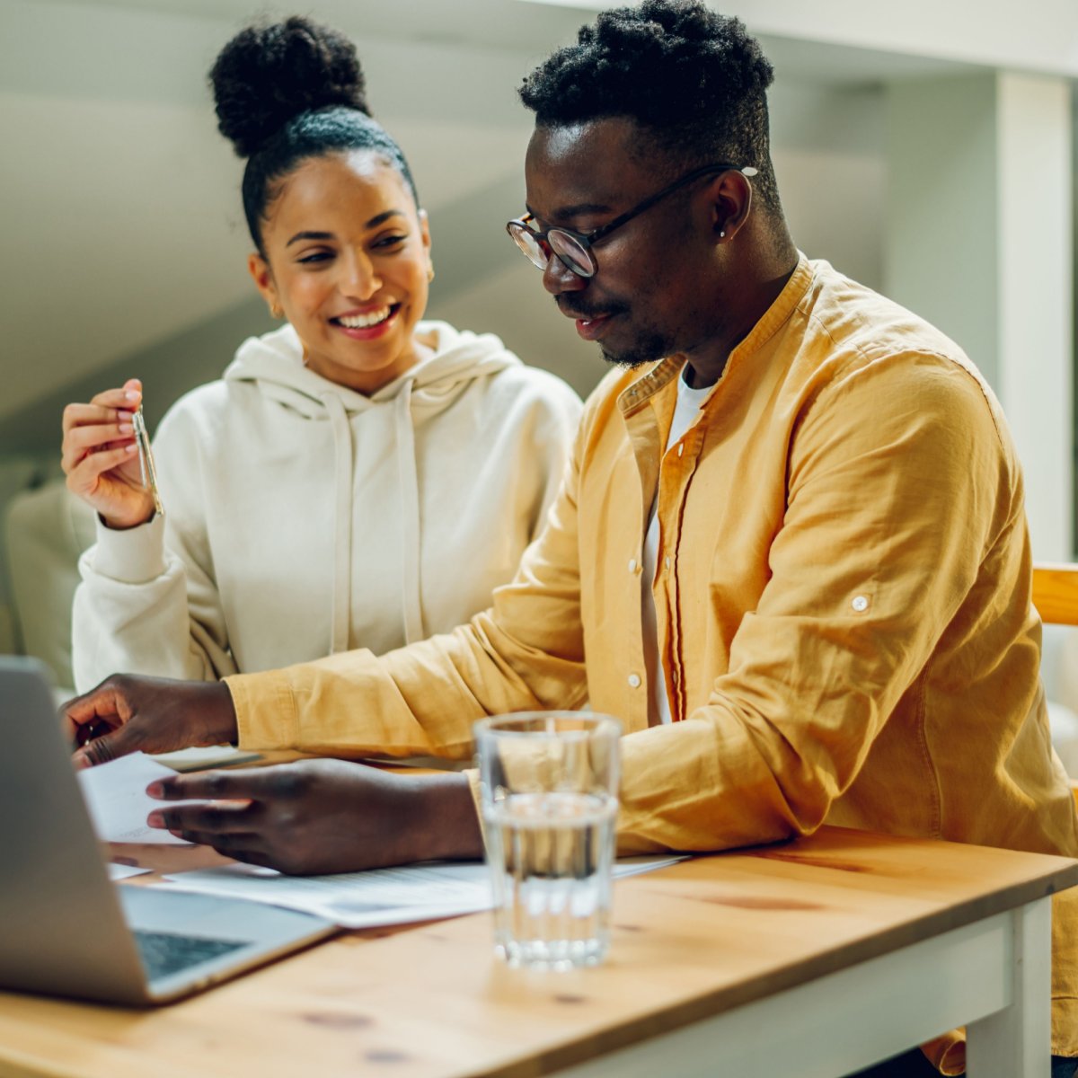 Federal tax credits can lower the cost of some energy-efficient home upgrades by up to 30%! Learn which improvements qualify and how ENERGY STAR can help families save on their monthly energy bills. energystar.gov/about/federal-…