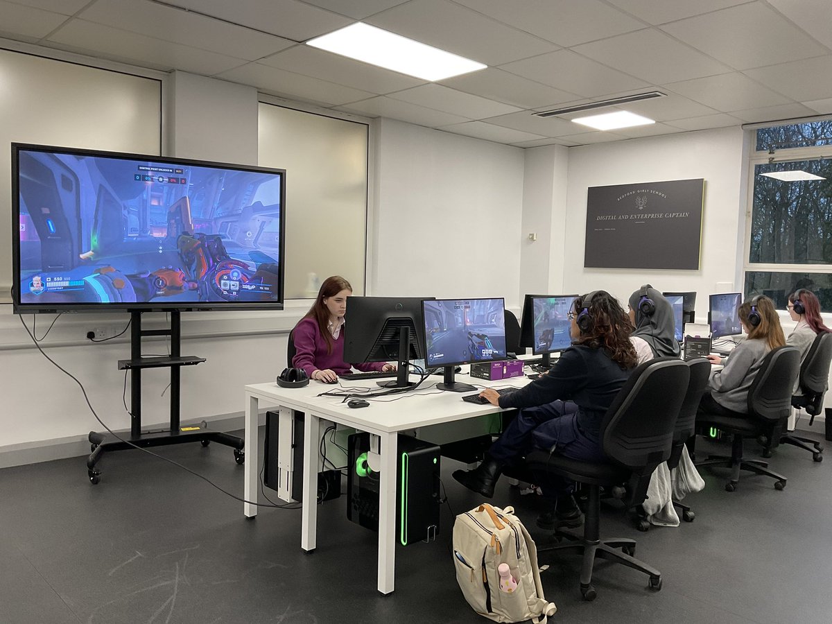 BGS CompSci Dept tweet media