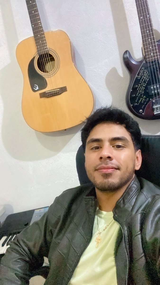 Feliz Día a todos mis Colegas compositores! ✍🏽