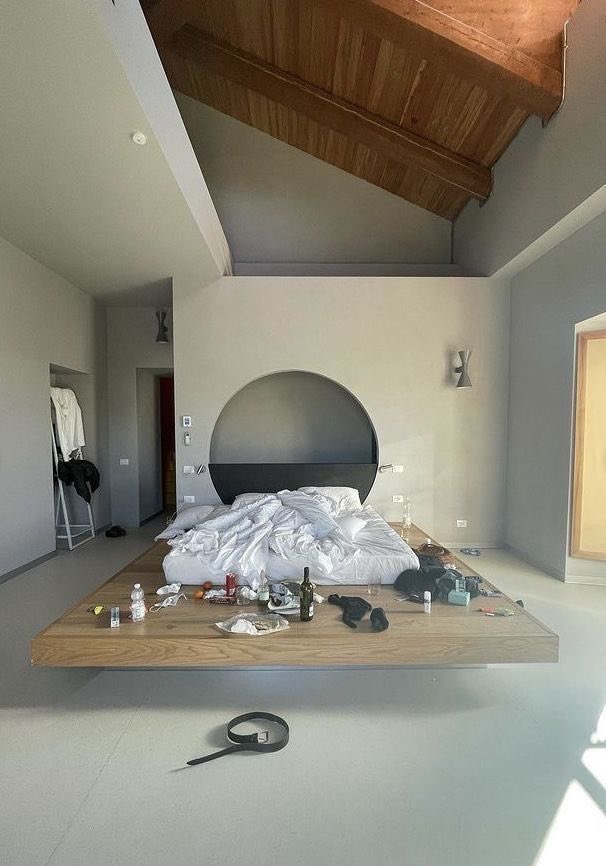 floating bed