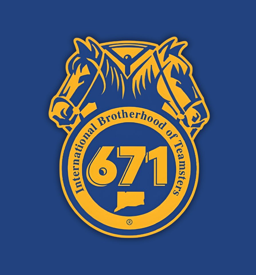 671Teamsters's tweet photo. @Teamsters Local 671, based in Bloomfield CT, represents over 3000 members working in transportation, logistics, and construction. We’re fighting to raise the standards for working people across Connecticut! https://t.co/8UHLt0KFdM