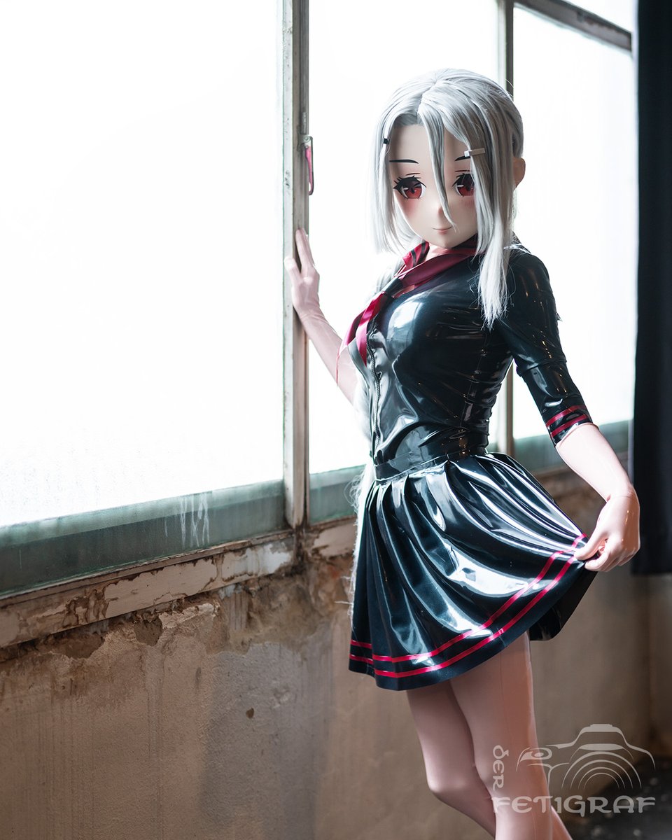 Der_Fetigraf's tweet photo. Back to School

sometimes you wish you were back in school. Especially if you see and get reminded of things you love or have been missing.

Model: @PrinzH_kig 
Photo: @Der_Fetigraf 

#latex #latexkigurumi #latexdress #latexoutfit #latexfashion #latexphoto #latexphotography https://t.co/dwrhmPzz0m
