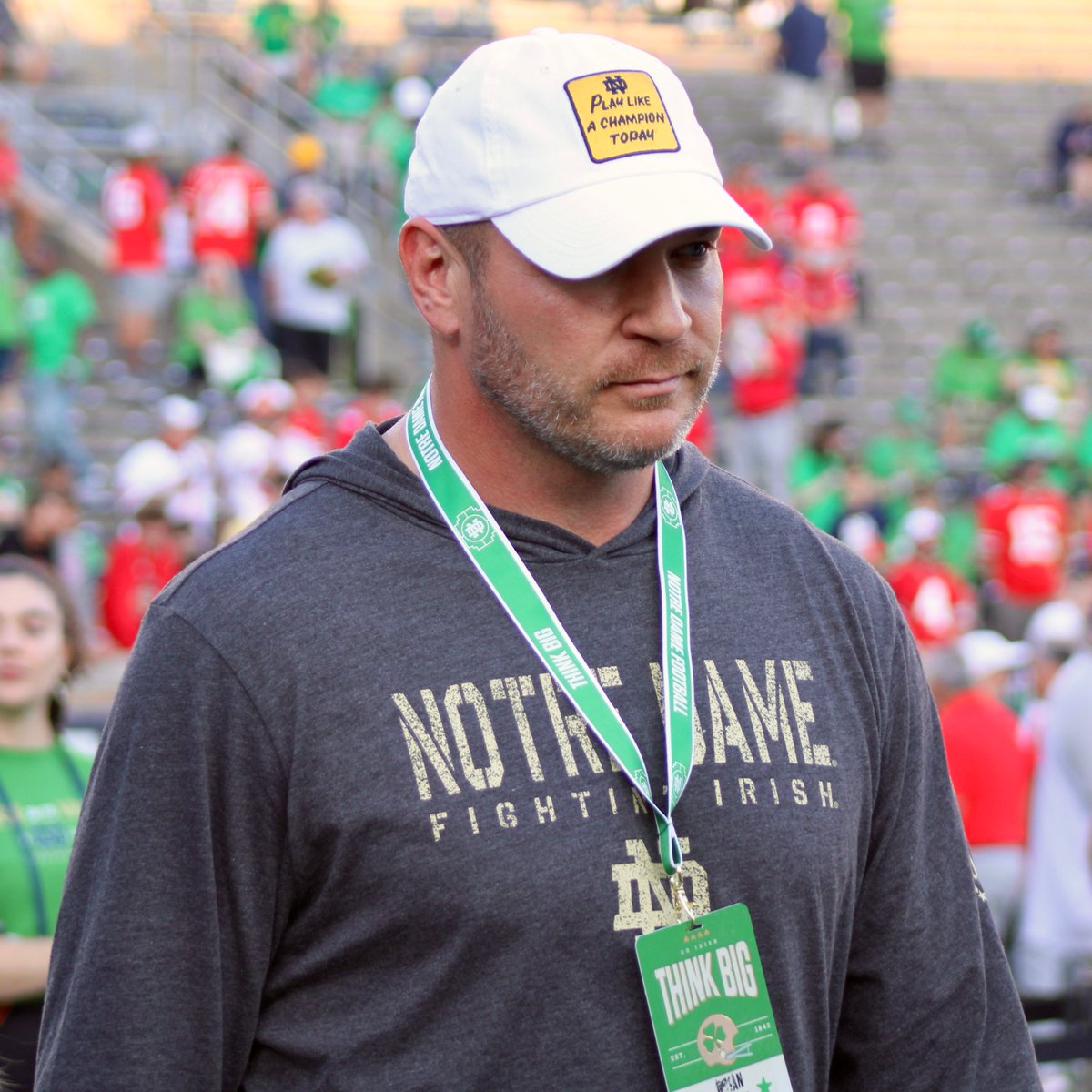 Chicago Bears legend Brian Urlacher on his experience being around Notre Dame kids through his son, Kennedy: "They're different. They're super smart. They speak different. It's like talking to a person from an Ivy League. They're just smart individuals...What a great tradition."