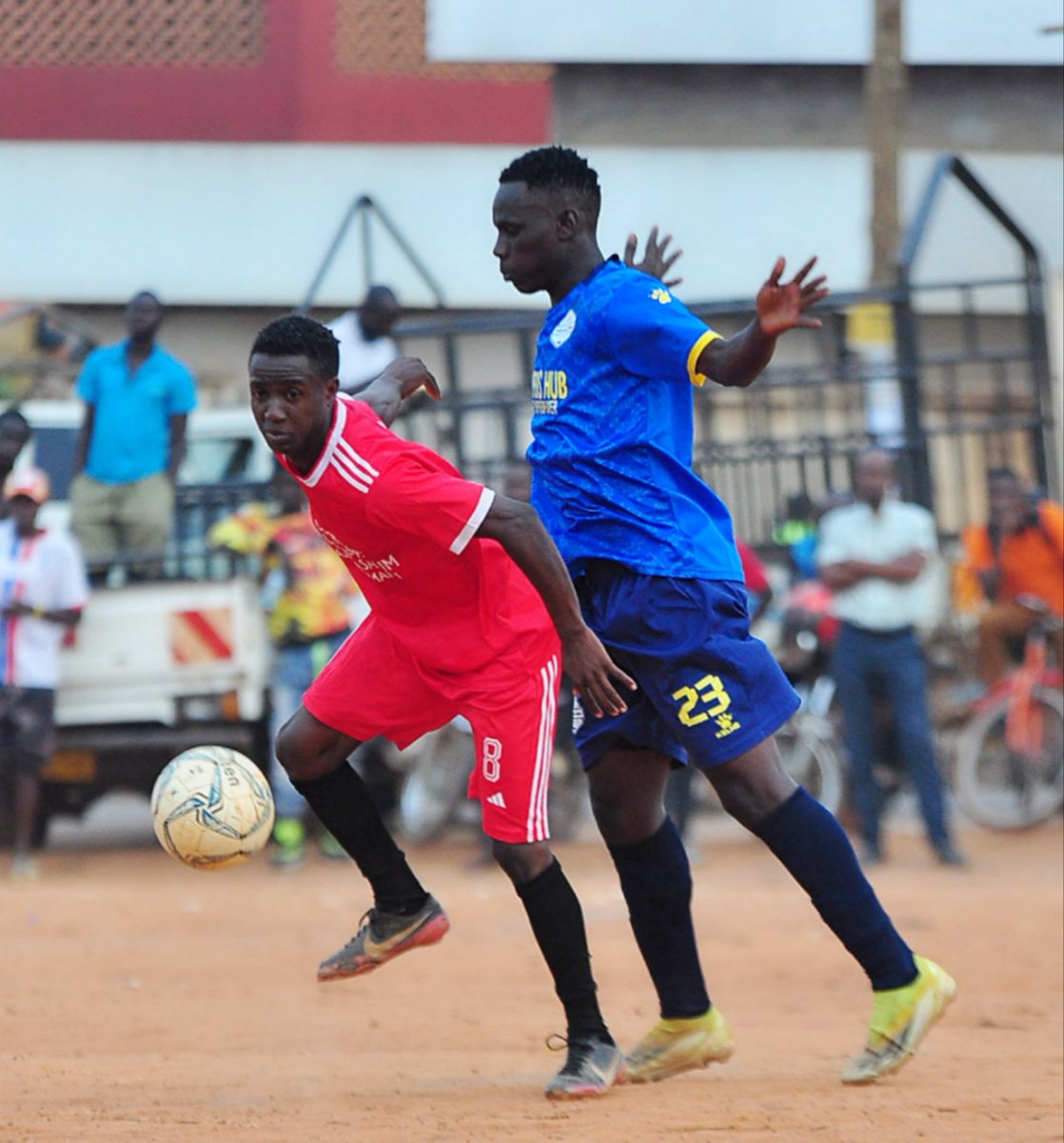 VBugerere's tweet photo. #NalukoolaKawempeNorthTournament | #WednesdayFootball 

Kikaaya A 1-0 Kikaaya B 

Namere 2-1 Ttula Zone 

Namere qualified to Kawempe II Parish final with a 5-1 agg win over Ttula.
#VoBUpdates 
@EriaNalukoola @Jackshots24 @justinenalubega https://t.co/cm4KOMHtzP
