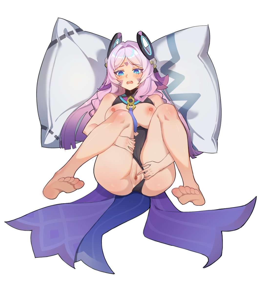 半夜失眠渴望点什么的茜特菈莉~