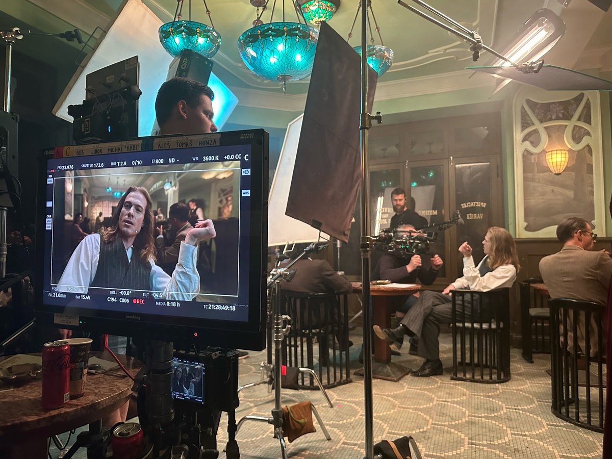 IWTVWriters's tweet photo. Is Dreamstat really a dream if the cameras can pick him up? https://t.co/qzgOLv3GyK