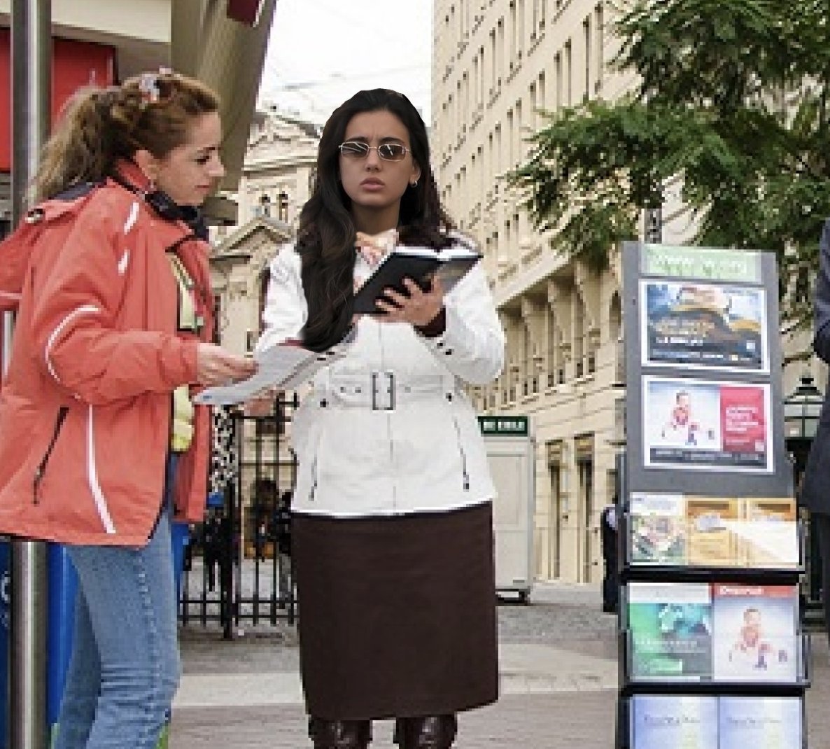 fIashcardona's tweet image. hola tienes un minuto para hablar de helena

#zelena