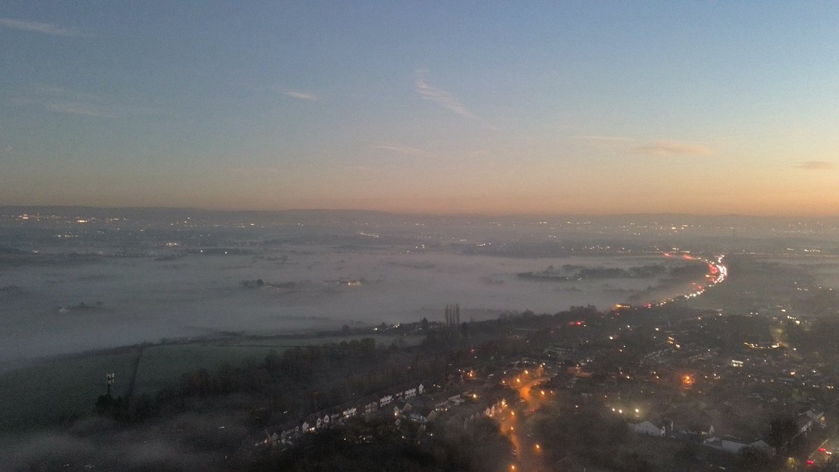 LukeAM2006's tweet photo. Some really interesting fog formations over North Manchester this evening captured on my drone 
@BBCNWT @BBCNews @BuryTimes @MENnewsdesk @GranadaReports @bbcweather https://t.co/rjxgbdPo0O