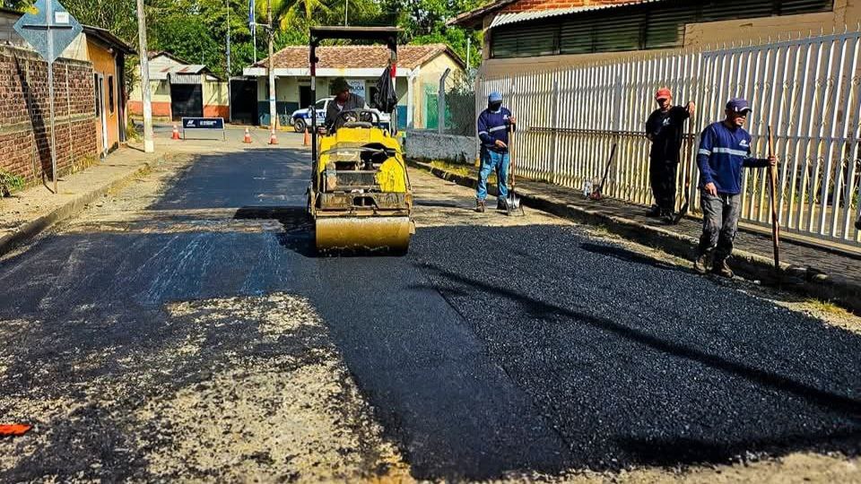 Diario El Salvador tweet media