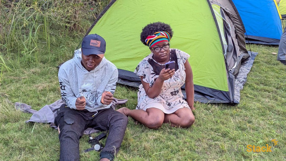 afristack's tweet image. 🚀 To wrap up the year, our team took a break away from the hustle and bustle of the city in a serene and natural setting: Sika Lodge, an agroecological farm. A perfect opportunity to recharge together.
#AfriStack #LAB #Education #Entrepreneurship #stem #TgTech #TeamBuilding