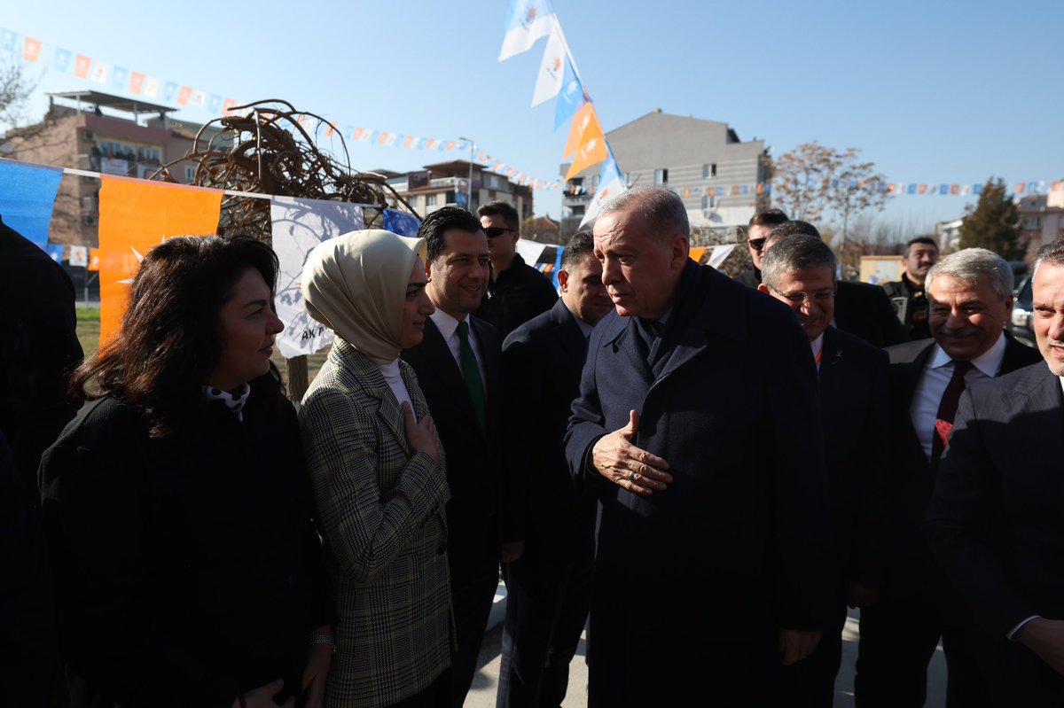 DilekBuyukdag's tweet photo. Genel Başkanımız, Cumhurbaşkanımız Sayın Recep Tayyip Erdoğan ile Denizli kongresi hatırası … 

Cumhurbaşkanımızın Güçlü Liderliğinde Milletimiz için ilk günkü heyecanla çalışmaya devam ediyoruz. 

🗓️ 10.01.2025 

📍Denizli https://t.co/z6ZtvI39j0