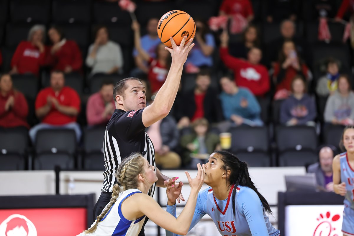 TSSAA's tweet photo. A huge thank you to all the incredible girls and basketball officials who give their time, energy, and passion to the game. You play an essential role in making sports fair, safe, and fun for everyone involved. Your contributions don’t go unnoticed, and we are so grateful for all you do. 🏀💪