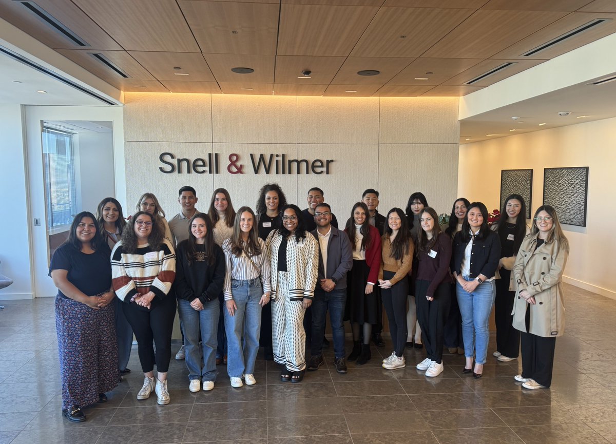 KaylenaFerrin's tweet photo. Last week, we officially kicked off the 2025 Diversity Legal Writing Program with an orientation session hosted by @SWLawNews for all of the student participants.

Congratulations to all of the students who have been selected to participate in the program this semester! https://t.co/vBdnHzkeKS