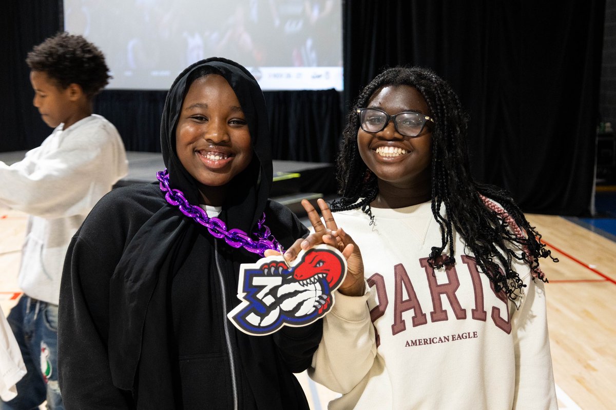 Play Forever tweet media