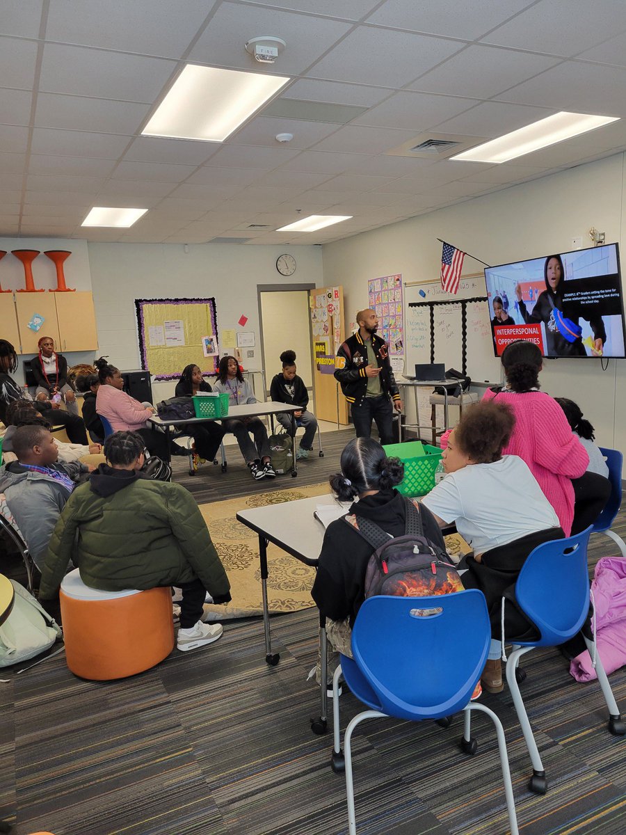 Dr. Michelle T. Bell (@bellmichellet) on Twitter photo When <a href="/DrDeLeonGray/">DeLeon Gray</a> of <a href="/NCState/">NC State University</a> shows up <a href="/River_Bend_MS/">River Bend Middle School</a>, you know it’s going to be a great day! #BelongingExpert #BelongingInSchools When <a href="/DrDeLeonGray/">DeLeon Gray</a> of <a href="/NCState/">NC State University</a> shows up <a href="/River_Bend_MS/">River Bend Middle School</a>, you know it’s going to be a great day! #BelongingExpert #BelongingInSchools