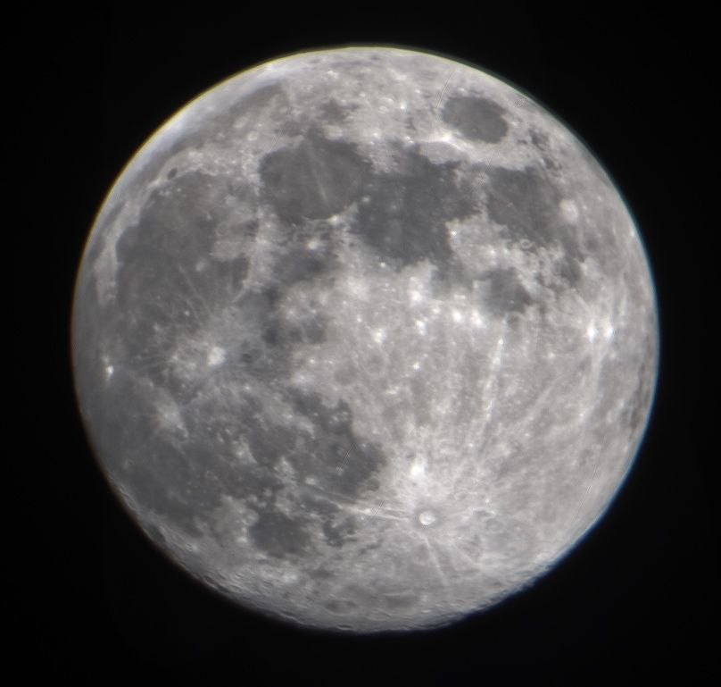 smartphone_astr's tweet image. By our member Vish - #WolfMoon Jan 13 2025
#Nikon D5600 
f/10
100 ISO
1/200 exposure 
300mm lens 
Stacked 222 images in #EagleImageStacker app won at the Group&apos;s contest :)
Small colour changes in Lightroom 
Kerala, #India - #Moon #fullmoon @MoonHourSocial