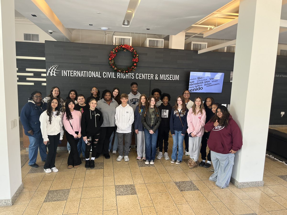MrsBrothersAP's tweet photo. Awesome field trip today with the WMS Equity Club! We learned about the incredible efforts of people from the past and present working together to achieve equity for all. A day filled with inspiration and empowerment!#Equity#TogetherForChange @WakefieldStrong @NorthernAreaWC https://t.co/3EAOwb2rQp