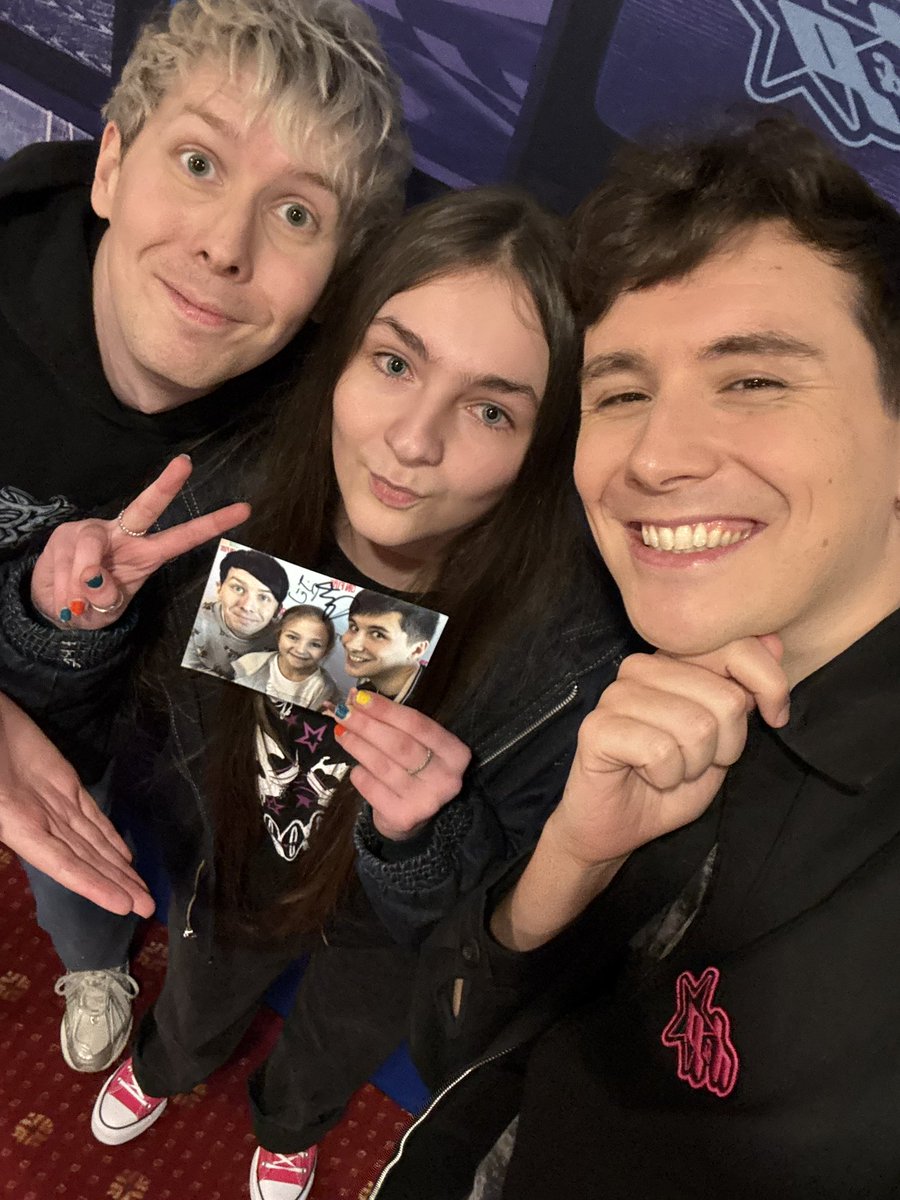 s 🪩🍋 tweet media