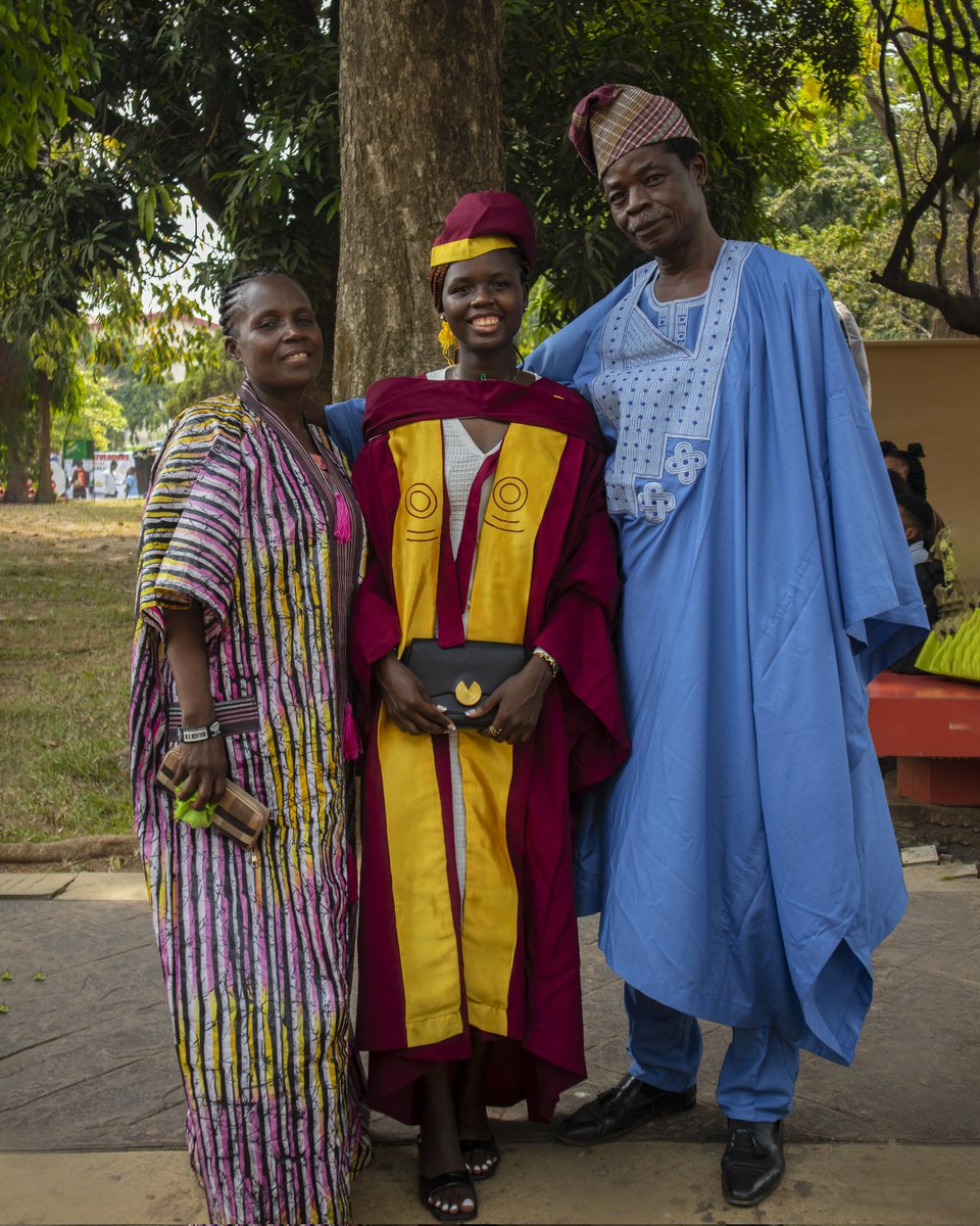 margaret_tayo's tweet photo. To GOD BE THE GLORY👏. 
GOD DID!!!🎉

Lastest UNILAG's Creative Art Department Grad! 🎓✨ 

 #UNILAG2024Convocation #graduationday #unilag #Futurecreative #unilag https://t.co/CqiMZeBiDz