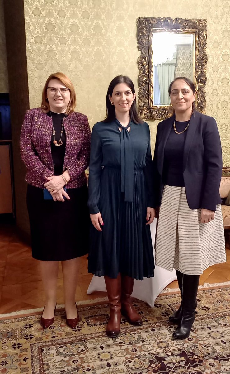 AntoanetaBarta's tweet photo. Start of the diplomatic season with an excellent meeting of the Women Ambassadors' Group, that I have the honor to preside, with the Speaker of the Ch. of Deputies @market_a. Many topics of common interest, from women in politics&amp;diplomacy to geopolitical stakes and challenges. https://t.co/Ujn0QFGRPf