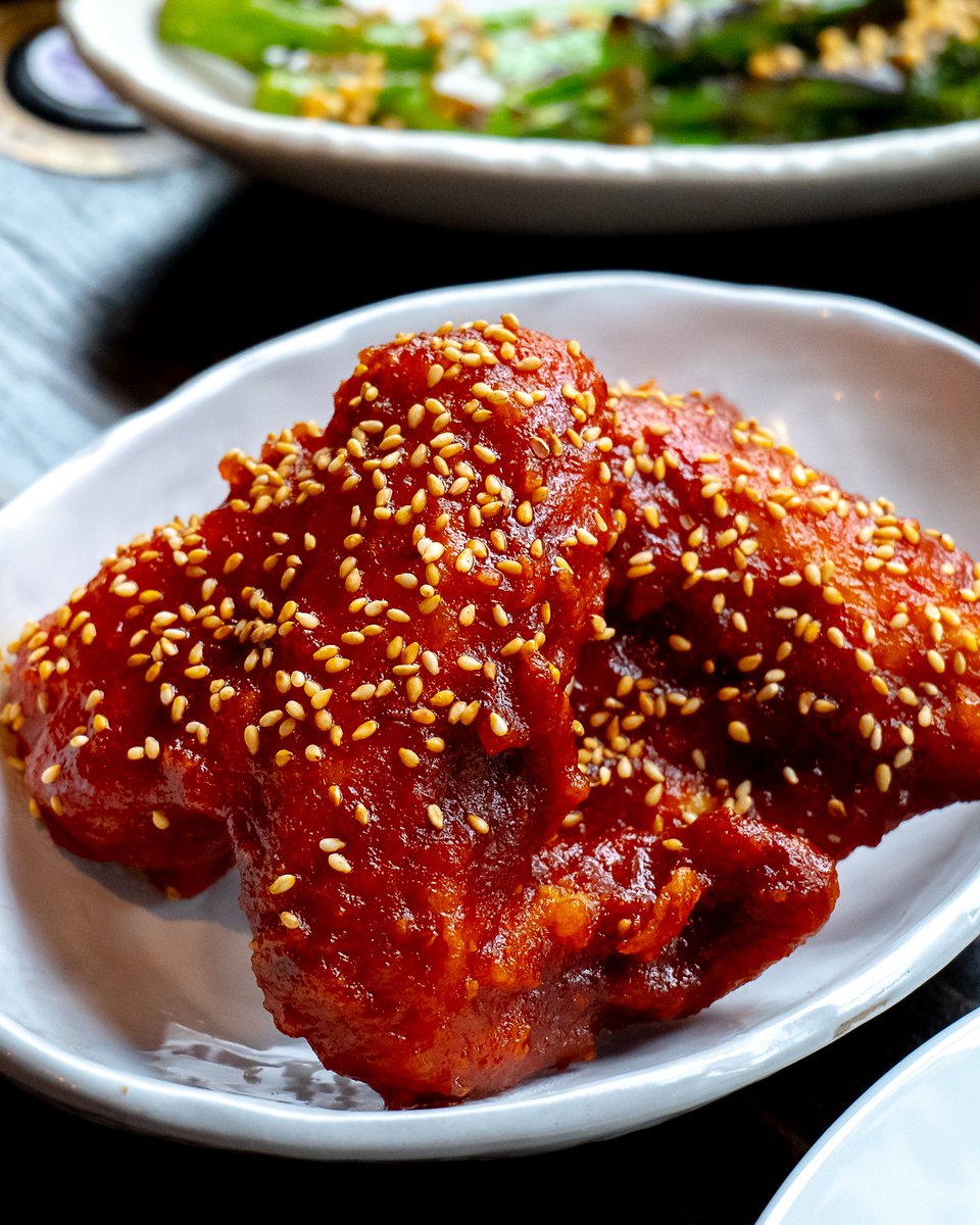 A little sauce on the face never hurt anyone 😉 #FleshAndBuns