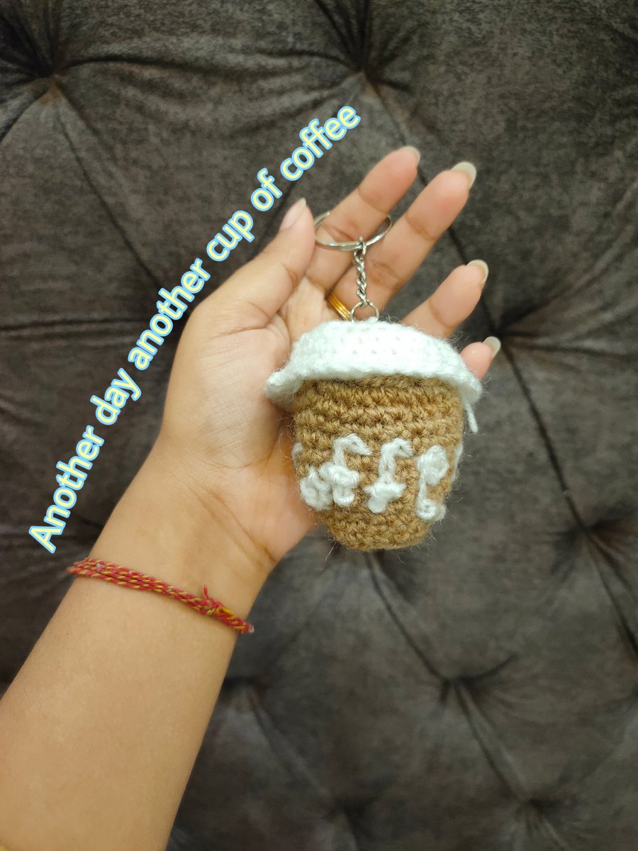 A cup of coffee for all the coffee lovers..... #CoffeeTime #crocheting