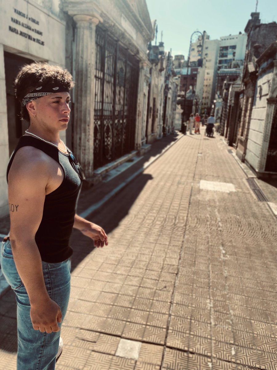 Mar_Diie's tweet photo. Qué linda la ciudad mágica de Buenos Aires 🏙️🪩🔥 https://t.co/LzmfJ4K9ta