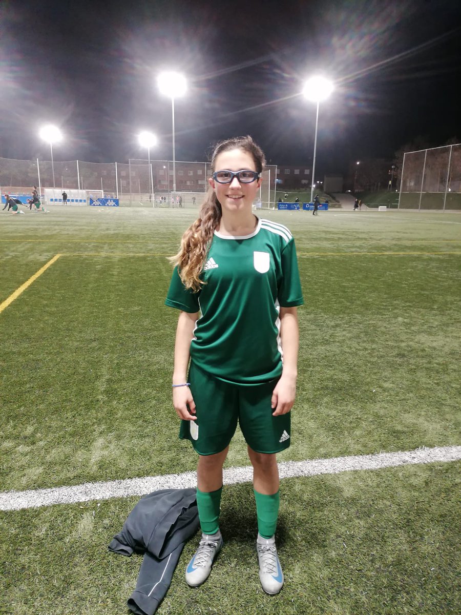 ceberga1913's tweet photo. 👏 𝐅𝐄𝐋𝐈𝐂𝐈𝐓𝐀𝐓𝐒 𝐄𝐑𝐎𝐋𝐀 

☺️ L’Erola Torrabadella, de l’Infantil Femení, va estar ahir entrenant amb la selecció catalana S14 femenina. Va ser una oportunitat per entrenar amb les millors futbolistes de Catalunya i aprendre molt. https://t.co/Kg6rN4ZAJk